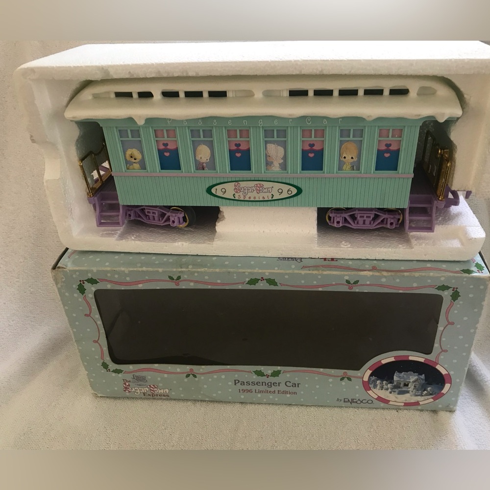 Enesco Precious Moments Sugar Town Express Train Passenger Car 1996